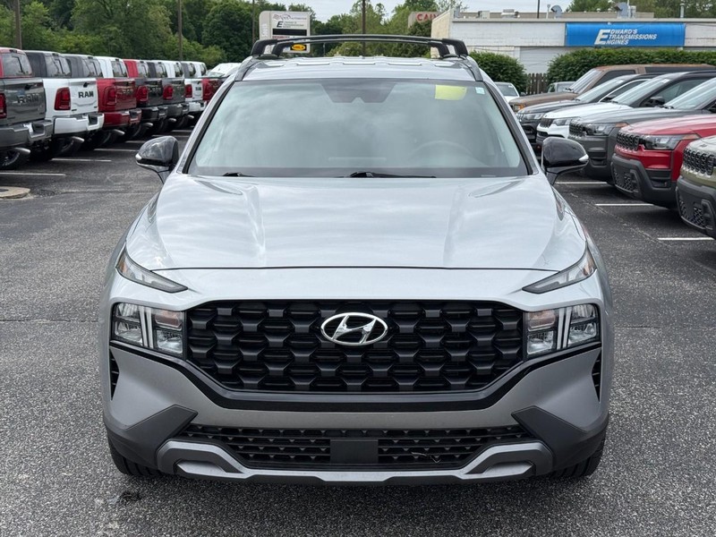 Hyundai Santa Fe Vehicle Image 10