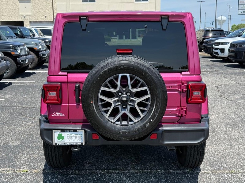 Jeep Wrangler Vehicle Image 04