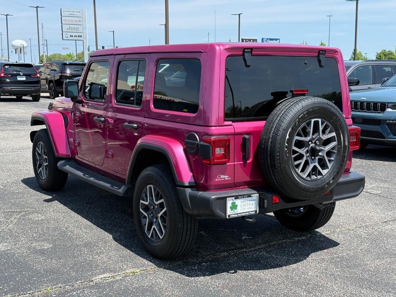 Jeep Wrangler Vehicle Image 05
