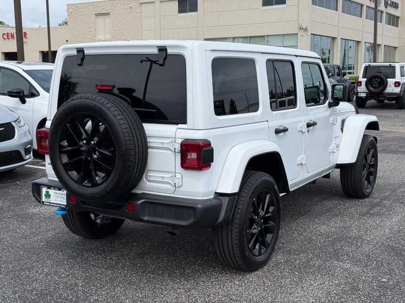 Jeep Wrangler 4xe Vehicle Image 03