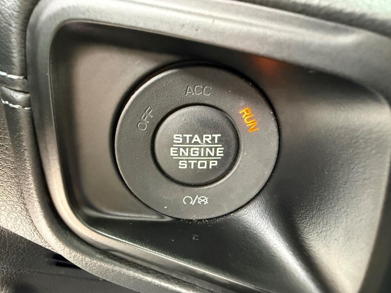 Jeep Wrangler 4xe Vehicle Image 15