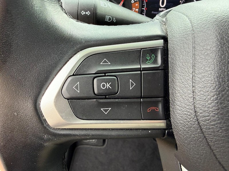 Jeep Compass Vehicle Image 13