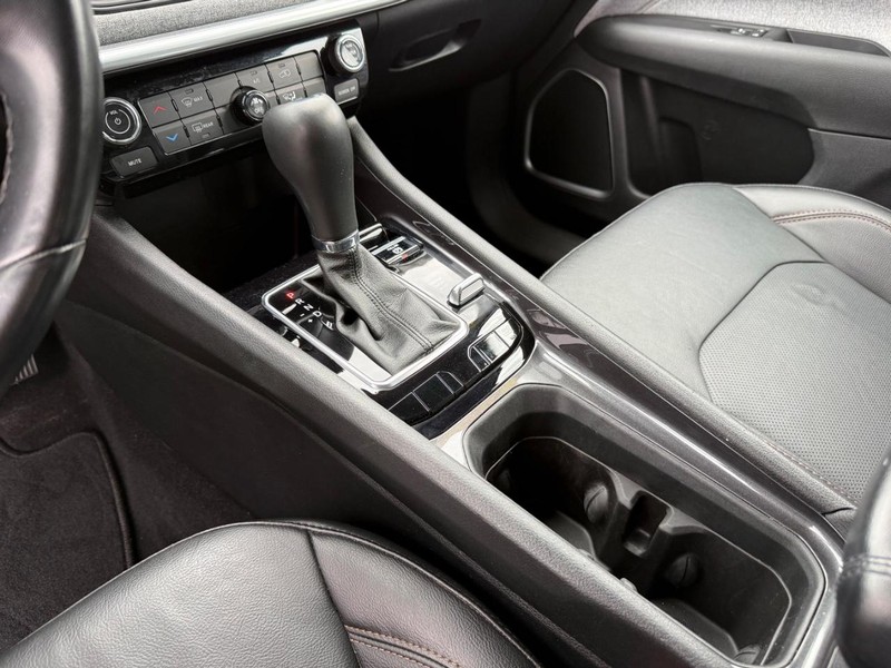Jeep Compass Vehicle Image 19