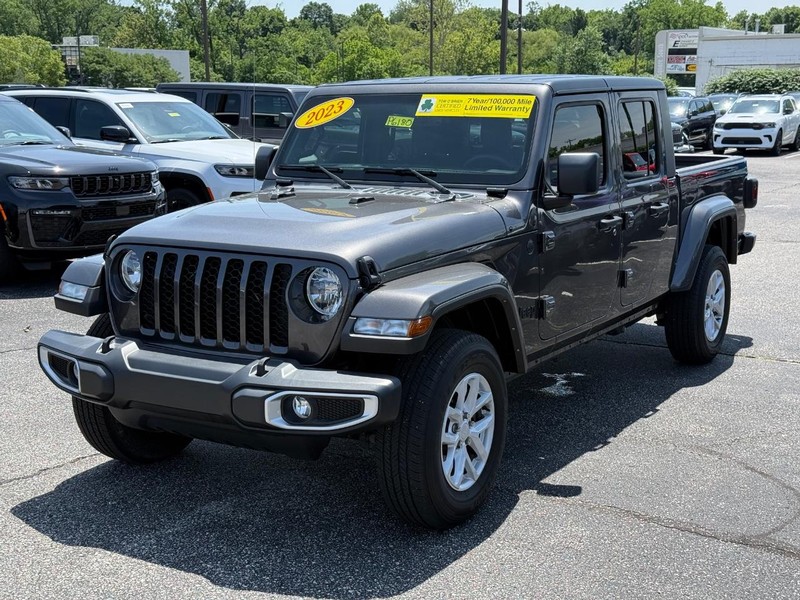 Jeep Gladiator Vehicle Image 08