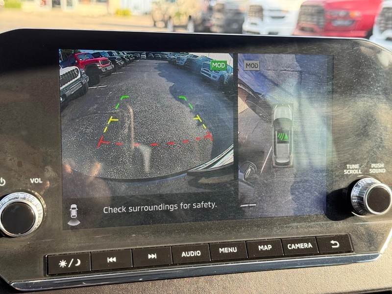 Mitsubishi Outlander Vehicle Image 19
