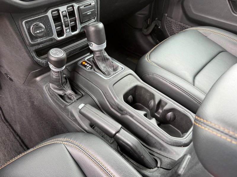 Jeep Gladiator Vehicle Image 20
