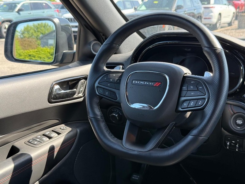 Dodge Durango Vehicle Image 15
