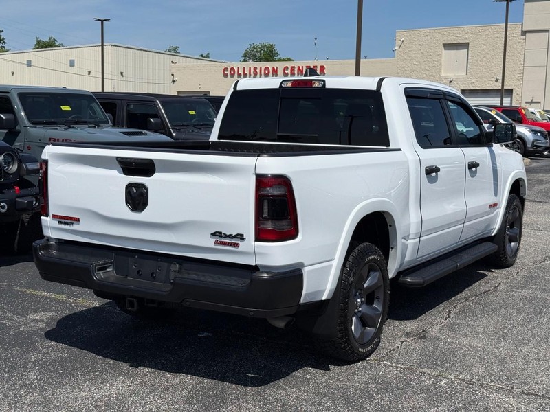 Ram 1500 Vehicle Image 03