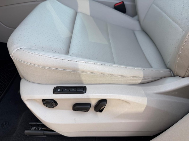 Volkswagen Atlas Vehicle Image 29