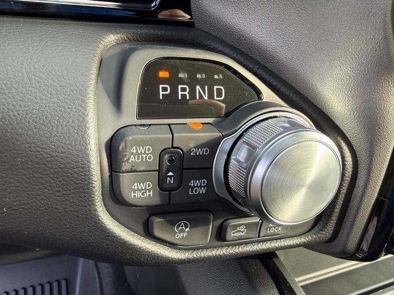 Ram 1500 Vehicle Image 11