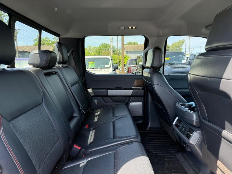 Ford F-150 Vehicle Image 10