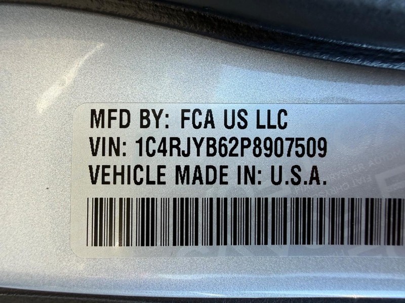 Jeep Grand Cherokee 4xe Vehicle Image 29
