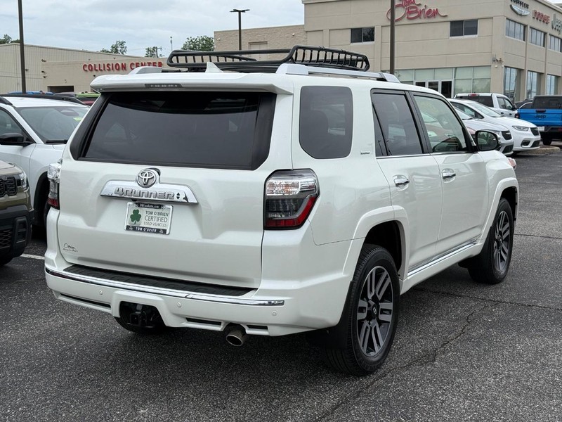 Toyota 4Runner Vehicle Image 03