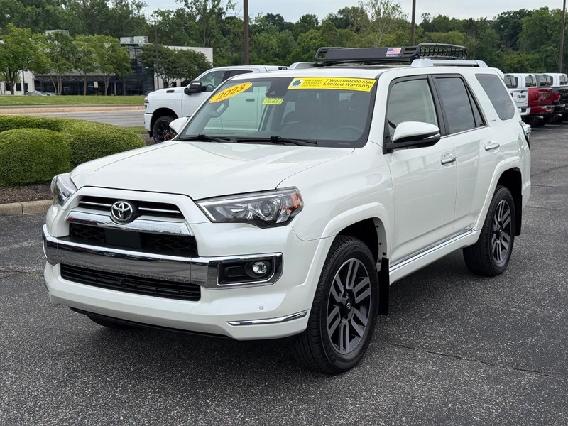Toyota 4Runner Vehicle Image 08