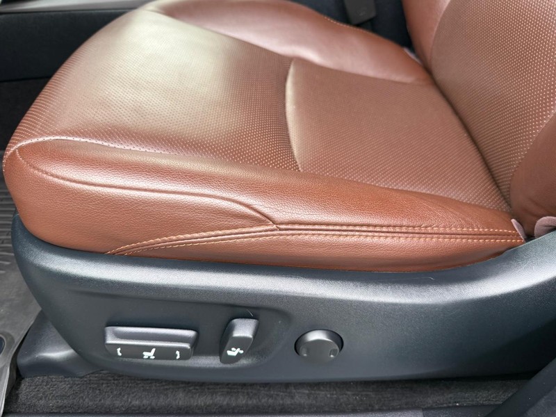 Toyota 4Runner Vehicle Image 27