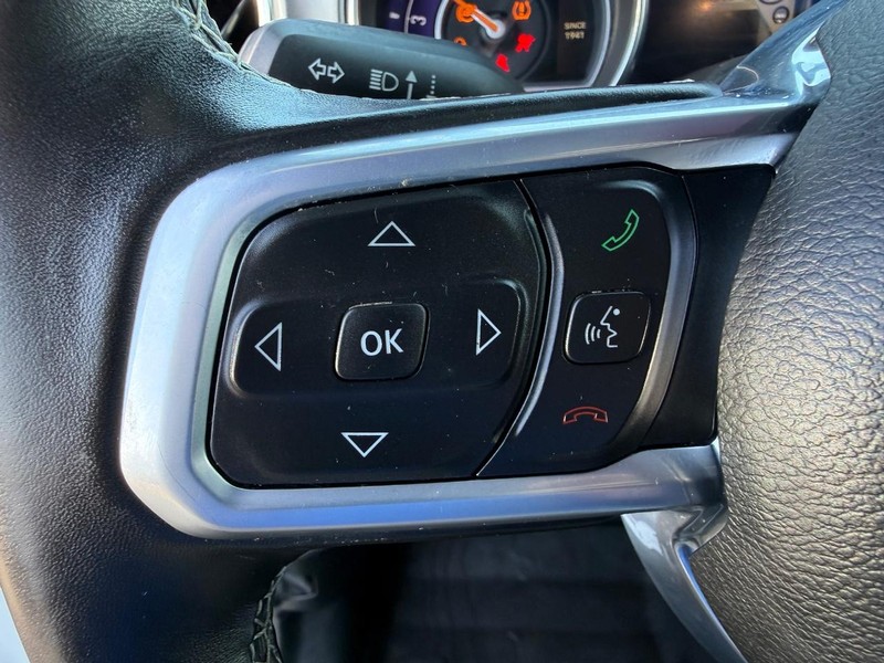 Jeep Gladiator Vehicle Image 13