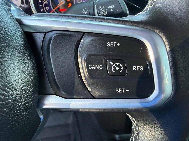Jeep Gladiator Vehicle Image 14