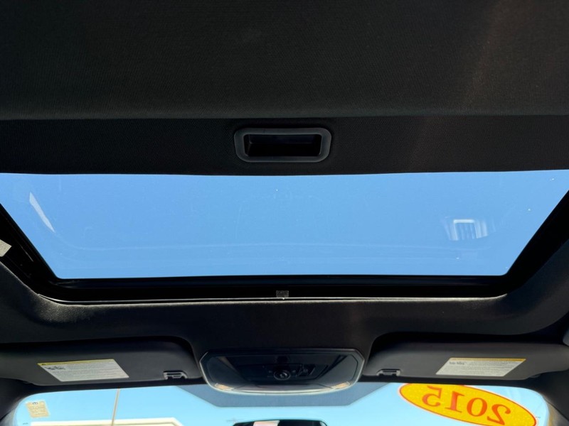 Ford Focus Vehicle Image 11