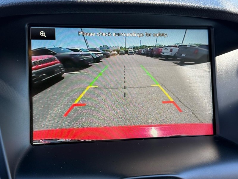 Ford Focus Vehicle Image 19