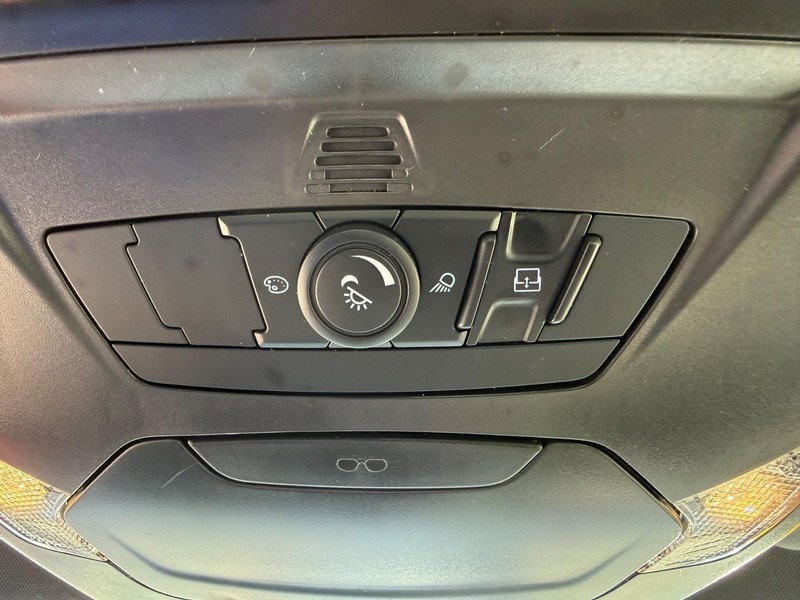 Ford Focus Vehicle Image 23