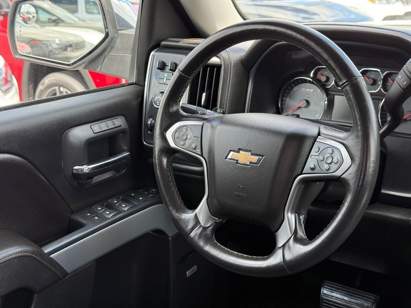 Chevrolet Silverado 1500 Vehicle Image 12