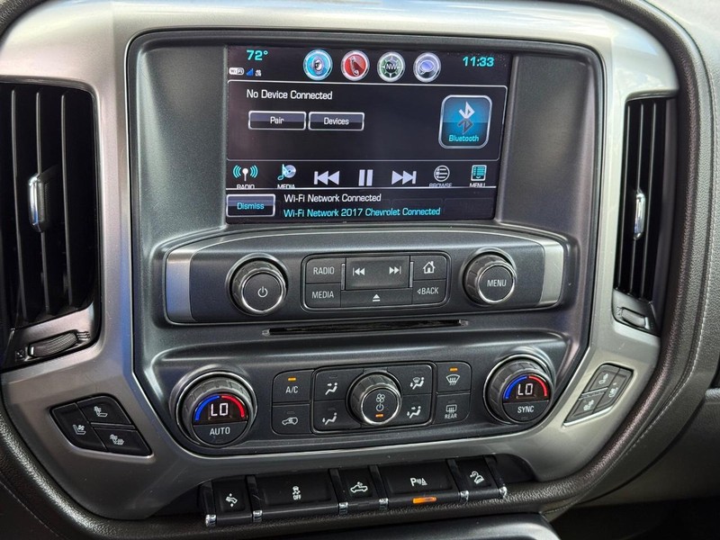 Chevrolet Silverado 1500 Vehicle Image 16