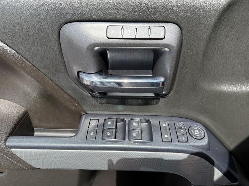 Chevrolet Silverado 1500 Vehicle Image 22