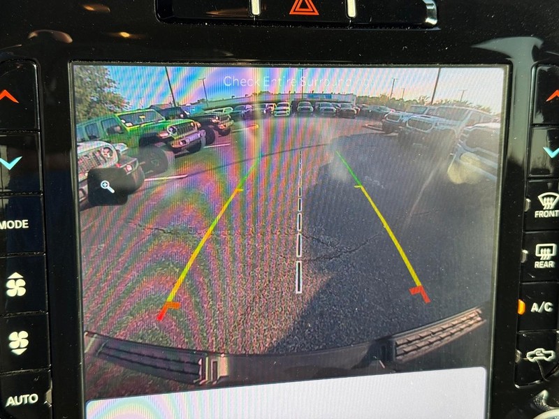 Ram 1500 Vehicle Image 18