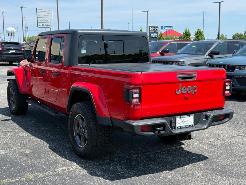 Jeep Gladiator Vehicle Image 05