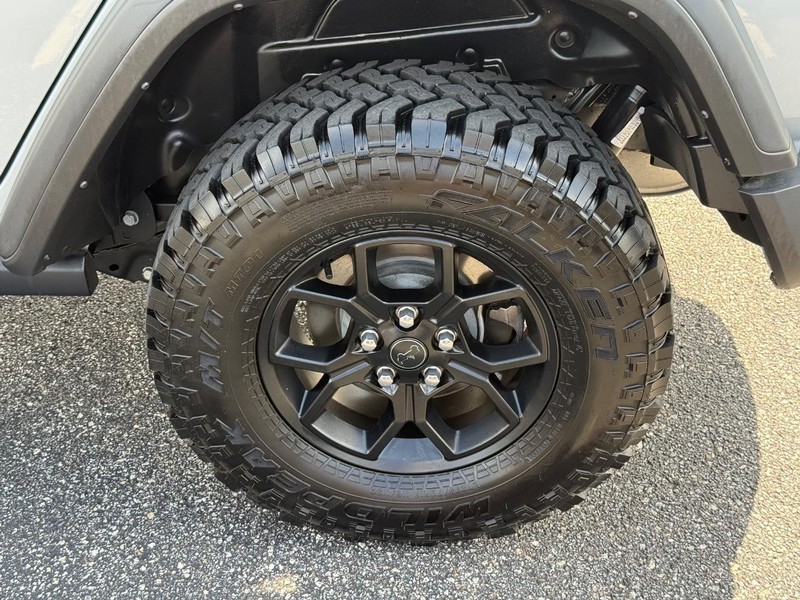 Jeep Wrangler Vehicle Image 06