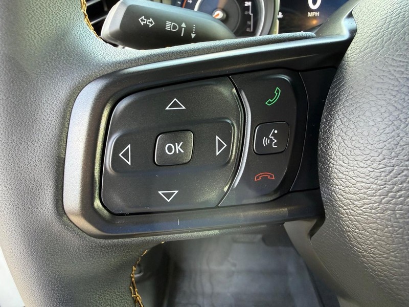 Jeep Wrangler Vehicle Image 14