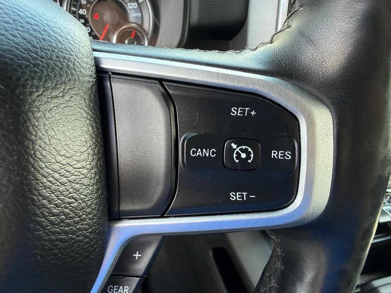 Ram 1500 Vehicle Image 15