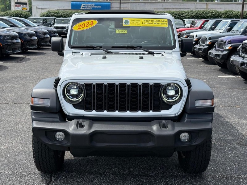 Jeep Wrangler Vehicle Image 09