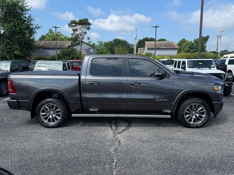 Ram 1500 Vehicle Image 02