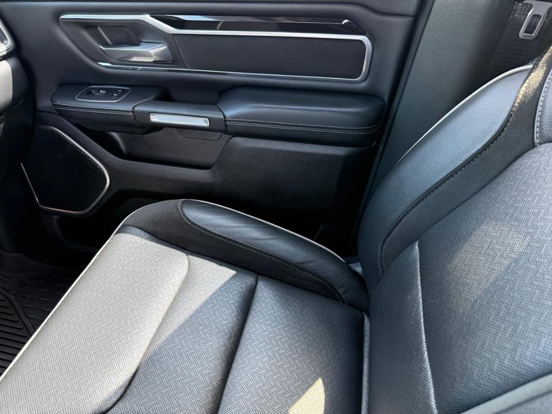 Ram 1500 Vehicle Image 20