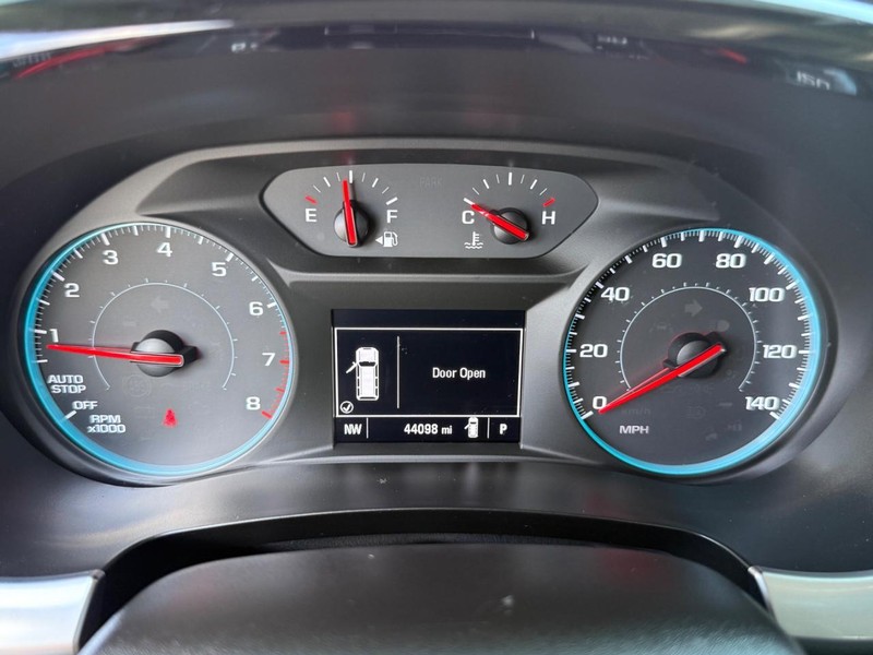 Chevrolet Traverse Vehicle Image 22