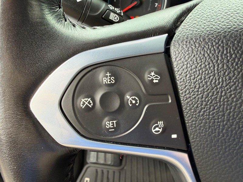 Chevrolet Traverse Vehicle Image 15