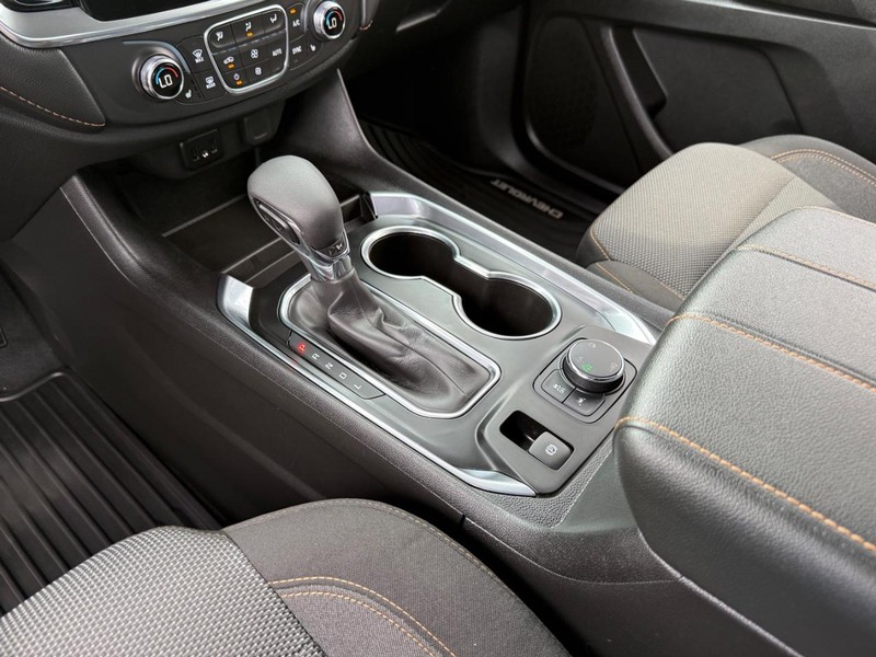 Chevrolet Traverse Vehicle Image 22