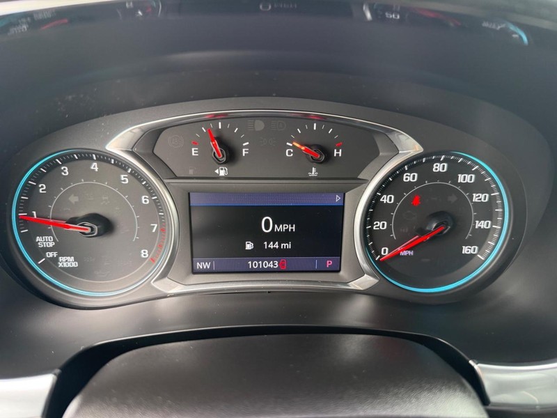 Chevrolet Traverse Vehicle Image 24