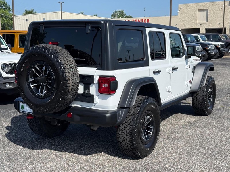 Jeep Wrangler Vehicle Image 03