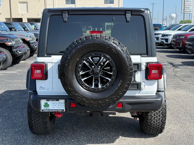 Jeep Wrangler Vehicle Image 04