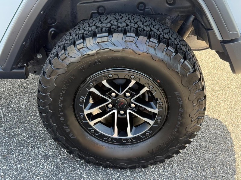 Jeep Wrangler Vehicle Image 06