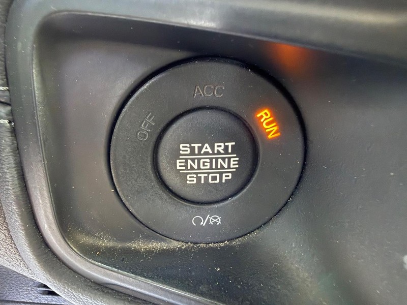 Jeep Wrangler Vehicle Image 15