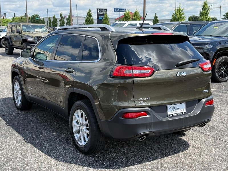 Jeep Cherokee Vehicle Image 05