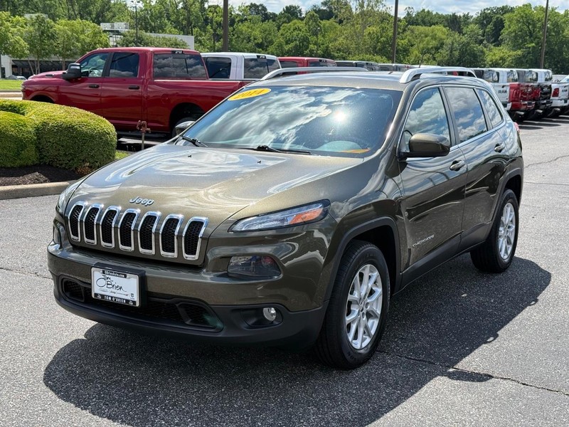 Jeep Cherokee Vehicle Image 08