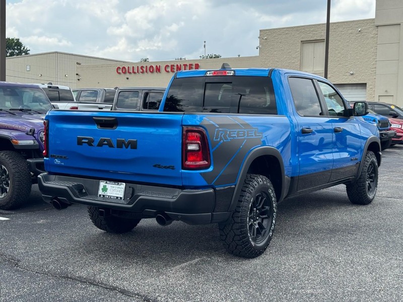 Ram 1500 Vehicle Image 03