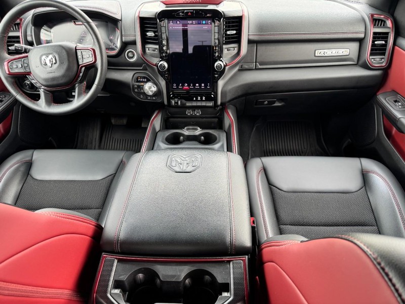 Ram 1500 Vehicle Image 11