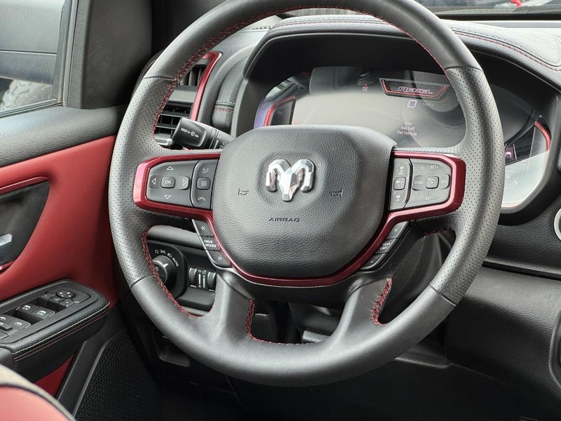 Ram 1500 Vehicle Image 12