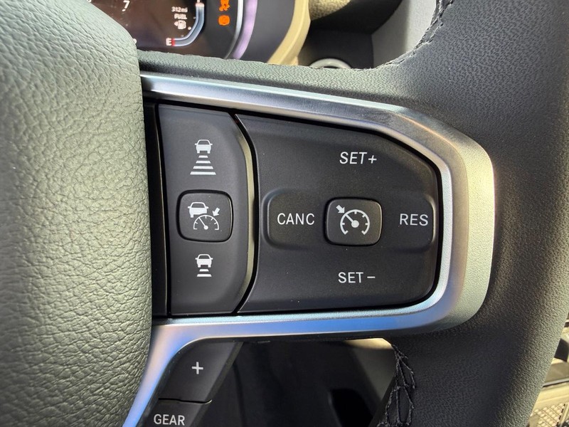 Ram 1500 Vehicle Image 08