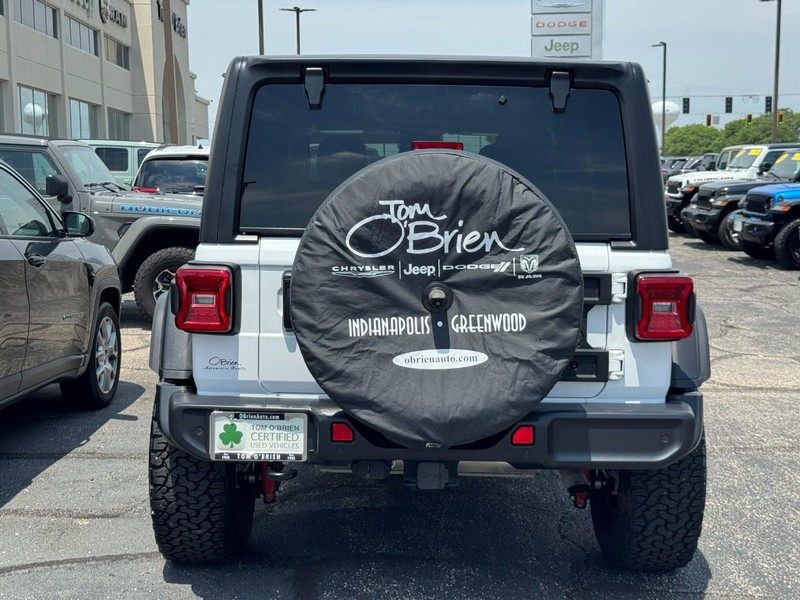 Jeep Wrangler Vehicle Image 05